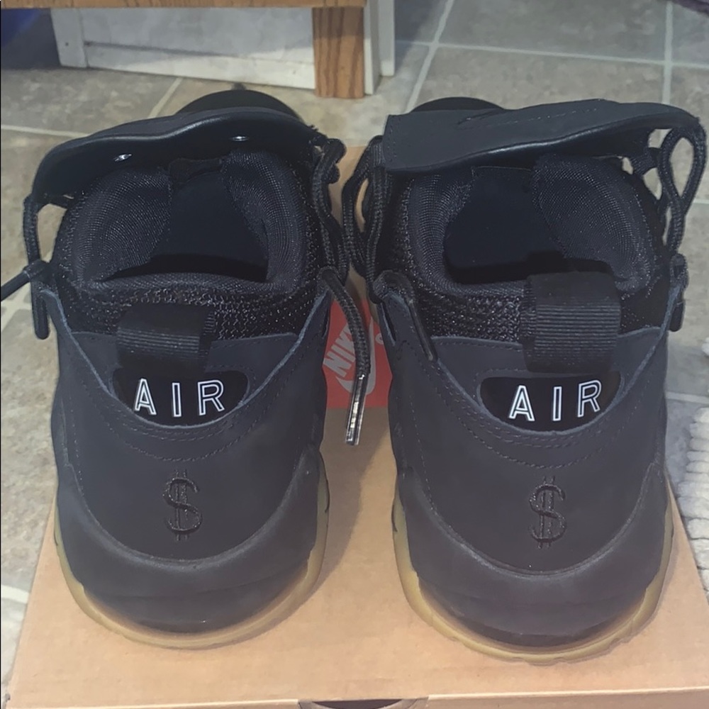 NikeAirMoney dm Masterrroachy on insta for $20 off